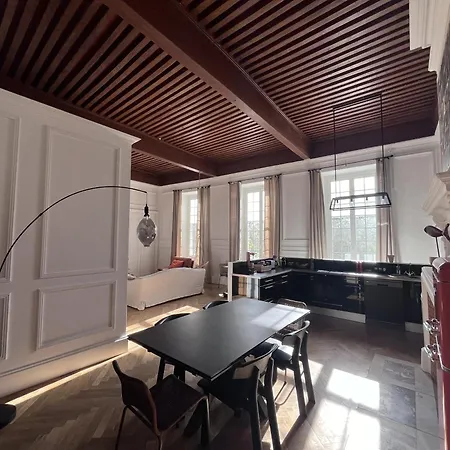 Au Coeur Du Chateau *